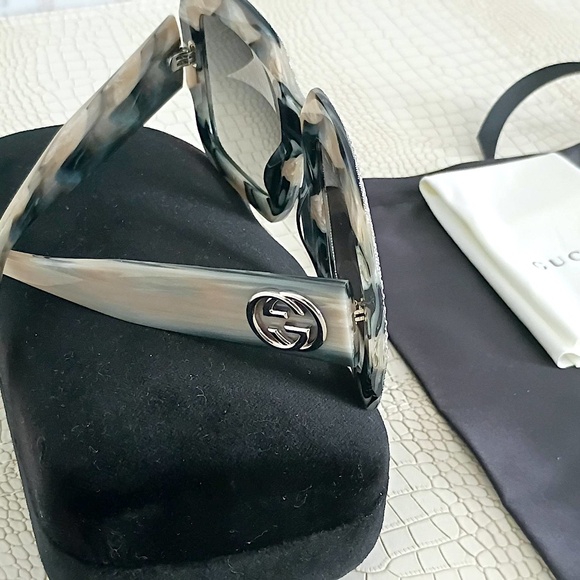 Rare HOT Gucci "GRAY COLOR" Swarovski Rhinestones Square Sunglasses GG0048/S - Picture 11 of 16